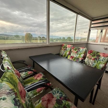 Apartman Jaca Apartment ลิฟโน ภายนอก รูปภาพ